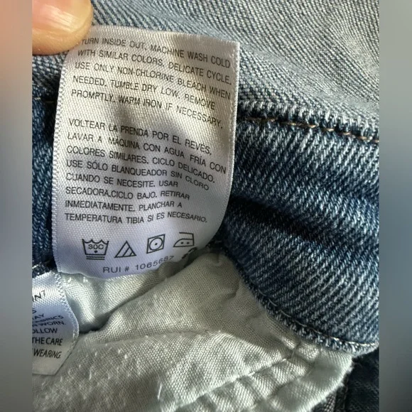 Wallflower Women’s Denim Shortalls size large - Picture 8 of 11